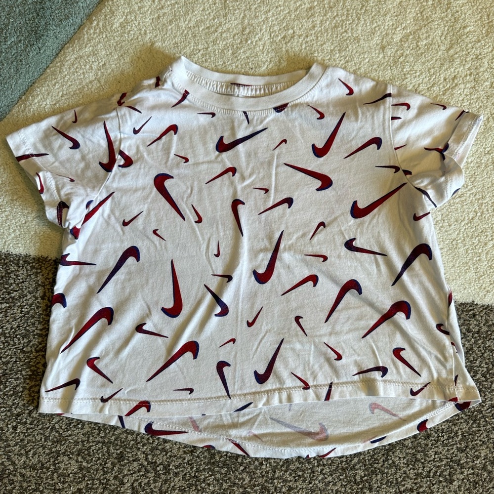 Girls Nike Cropped Boxy Shirt Size L